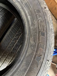 Шины 225/65 R17 4 колеса - 20 руб шт