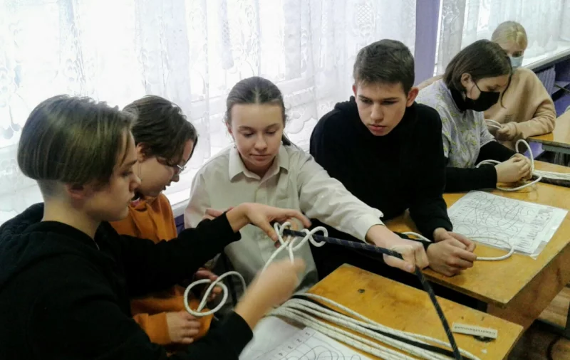 Бобруйские туристы провели соревнования по узлам