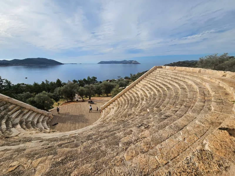 Бобруйчанин привёз из Турции приятные воспоминания и счёт за мобильный интернет в 300 рублей. Как это вышло при корректно открытом роуминге?