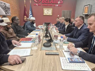 Губернатор штата Нигер (Федеративная Республика Нигерия) ознакомился с техникой холдинга «Бобруйскагромаш»