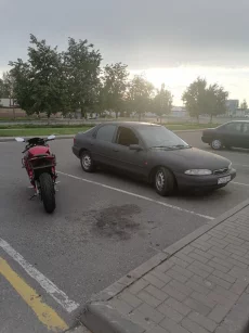 FORD 1.8benz
