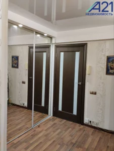 Трехкомнатная квартира на пр-де Звёздном