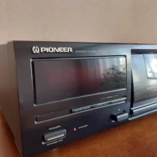 Кассетная дека Pioneer CT-S330