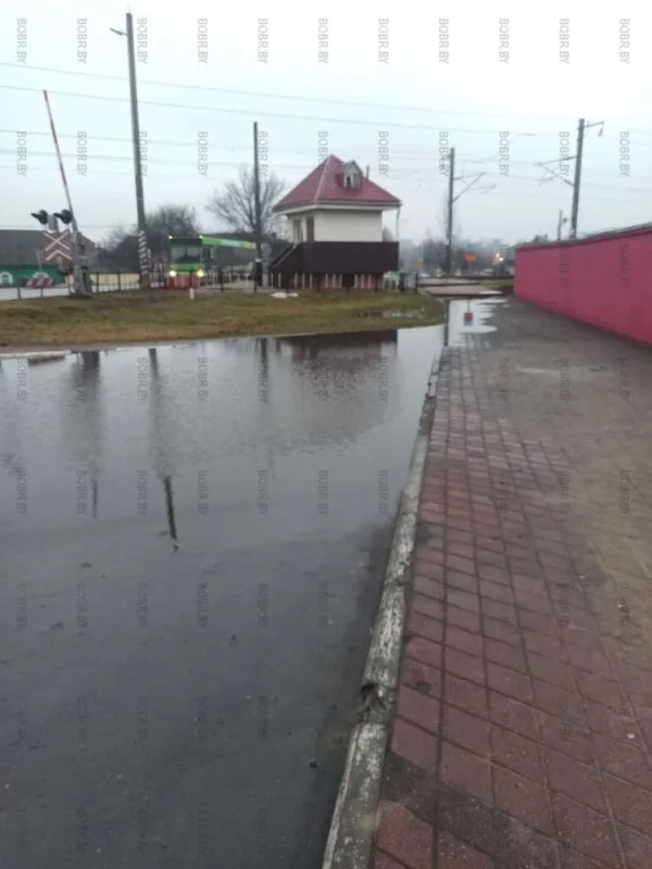 "ты неси меня река.." или картина как хорошо работает слив..