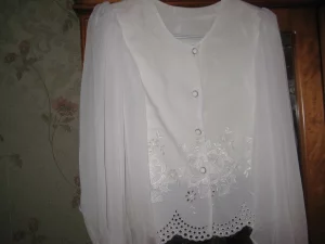 Нарядная блузка