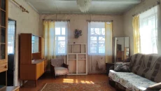 Дом с газовым отоплением и бол участком по ул. Слободская