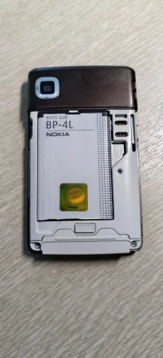 Nokia e61i