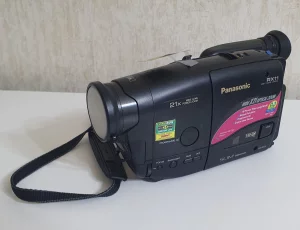 Видео камера NV-RX11EN