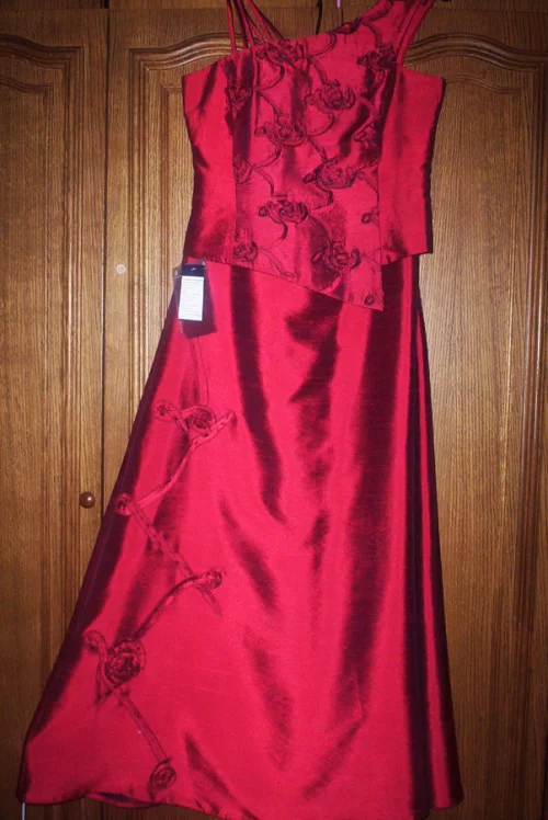 Костюм женский новый фирма "Нелва"Брест