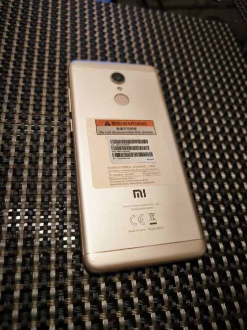 Xiaomi Redmi 5 3/32gb