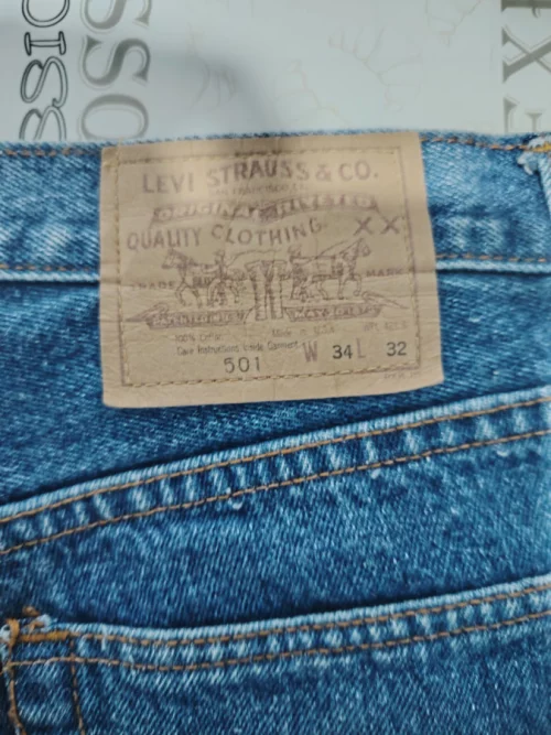 Продам Levis джинсы