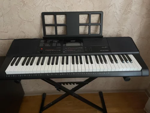 Синтезатор CASIO CT-X 700