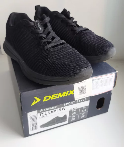 Кроссовки Demix Tsunami 5W 36р-р