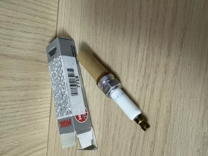 Свечи зажигания NGK 7718