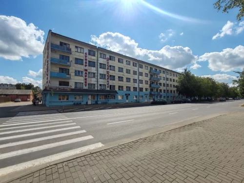Торговых площадей