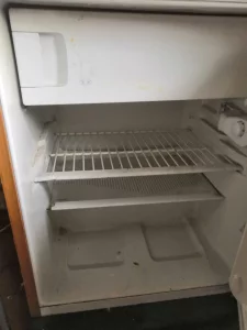 Холодильник Индезит (низкий)