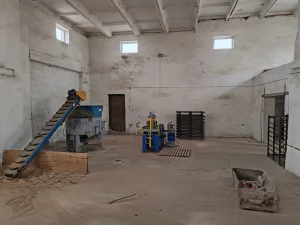 Здание растворного узла со складом