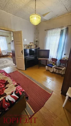 Кирпичный жилой дом в черте города, г. Бобруйск, пер. Молодежный