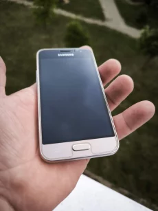 Samsung Galaxy J1
