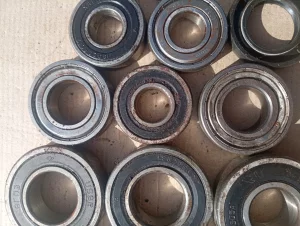 Подшипники разные, новые, цена за штуку 10 руб