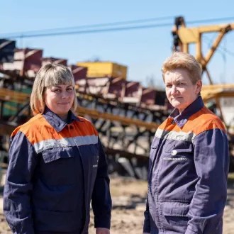 В Год женщины — о женской стойкости: работницы «Бобруйских тепловых сетей» о труде в цехе добычи торфа