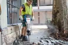 Бетоноломов Bosch, Makita