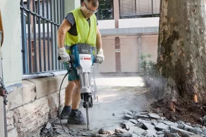 Бетоноломов Bosch, Makita