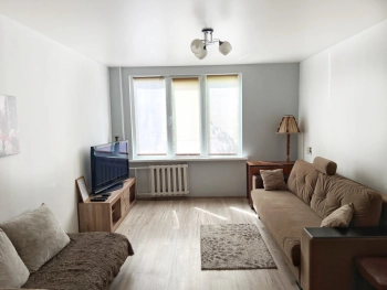 Уютная квартира в центре города - Зефир Room