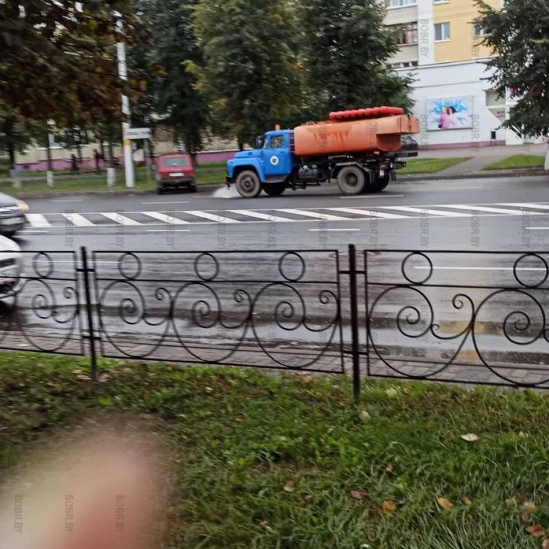 Вновь обрабатывают улицы