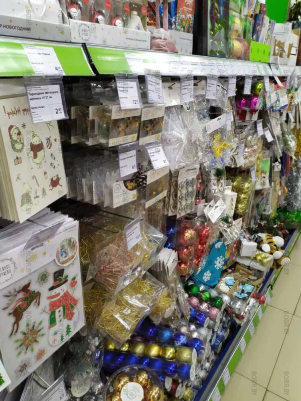 В фикспрайсе во всю уже новый год
