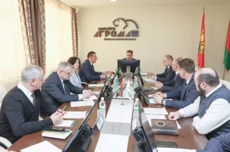 На «Бобруйскагромаше» состоялось заседание Наблюдательного совета с участием представителей правительства