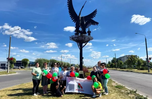 В Бобруйске появился арт-объект – стая аистов «СемьЯ» – символ семейных ценностей