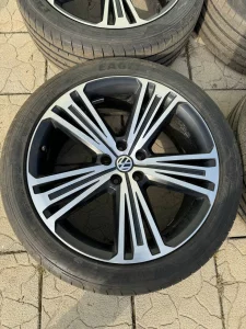Комплект шины и диски R20 235/45 Tiguan / Kodiaq