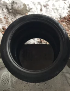 Продам покрышки зимние легковые 275/40/20 Continental