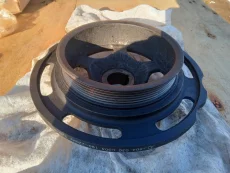 Шкиф коленвала 601 мотор 2.3 дизель Спринтер 1997г