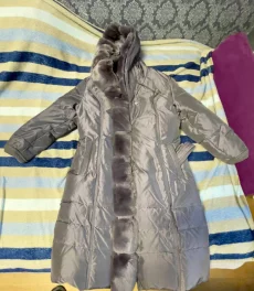 Женская зимняя куртка размер 2XL 50р.