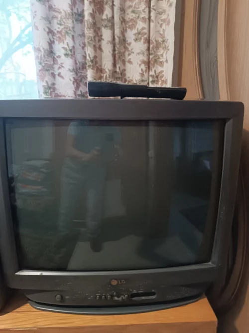 Телевизор