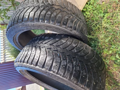 Шины зимние Bridgestone Blizzak 245/40/ r18 / Пара / 200руб