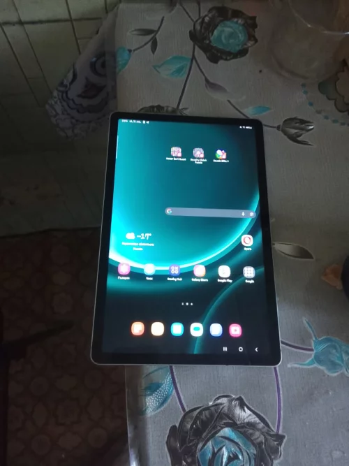 Планшет Samsung