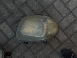 Фары передние на Рено Клио 2