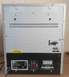 Усилитель от музыкального центра LG-U1350X