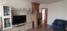 Большой дом в спокойном месте