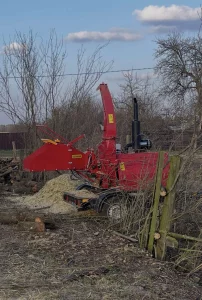 Аренда измельчителя веток