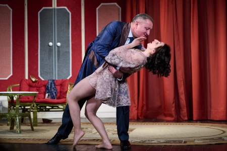 Суперкомедия, трагикомедия и веселая сказка. Театр «Апрель» выступит в Бобруйске с гастролями 25-26 ноября