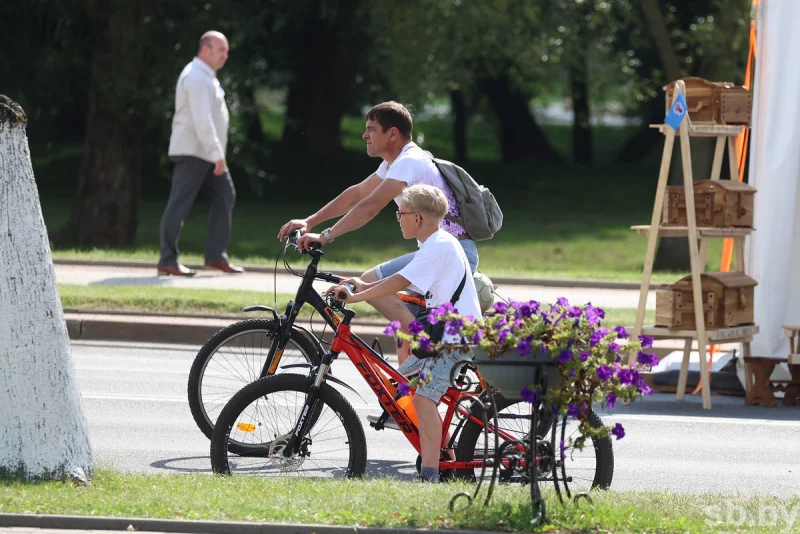 Пенсионер из Бобруйска проехал 118 райцентров и назвал Гродно самым «велосипедным»