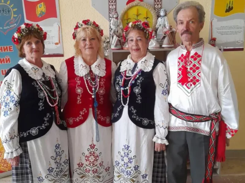 По жизни с песней. Рассказываем, как вокальная группа «Чапурушачкi» представляла Бобруйский район на фестивале любительского искусства