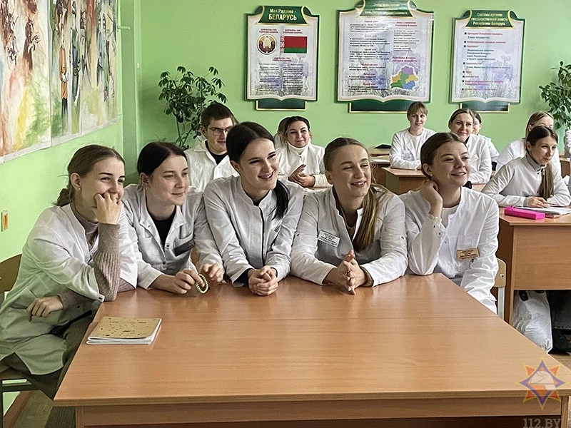 «No Smoking Quiz» с будущими медработниками в Бобруйске