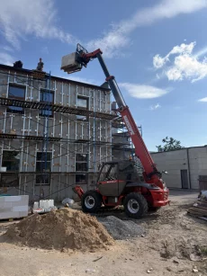 Погрузчик телескопический Manitou