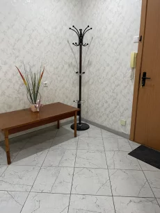 1-ую квартиру на длительный срок