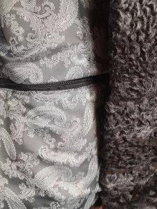 Шуба натуральная (коза, писец) 48 размер. ПОЧТИ НОВАЯ!